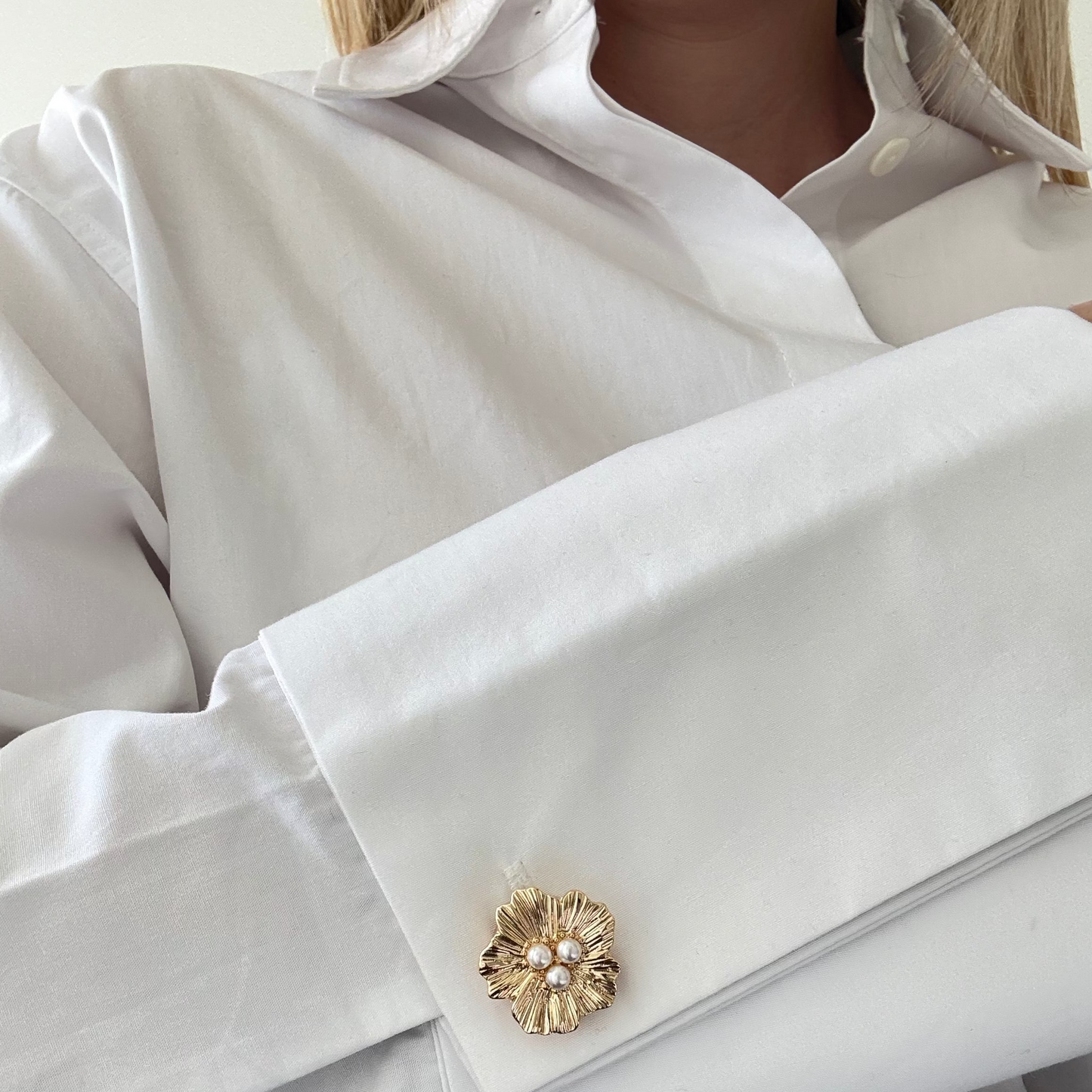 Plutee Grace worn on shirt button cuff