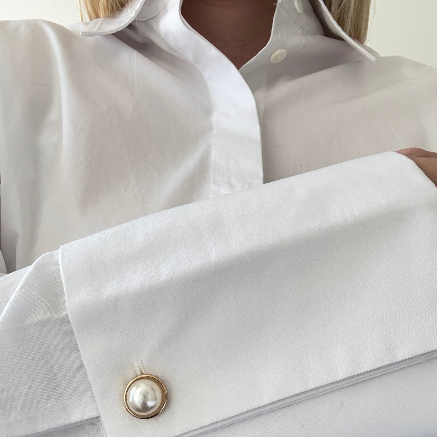 Plutee Isla worn on shirt button cuff